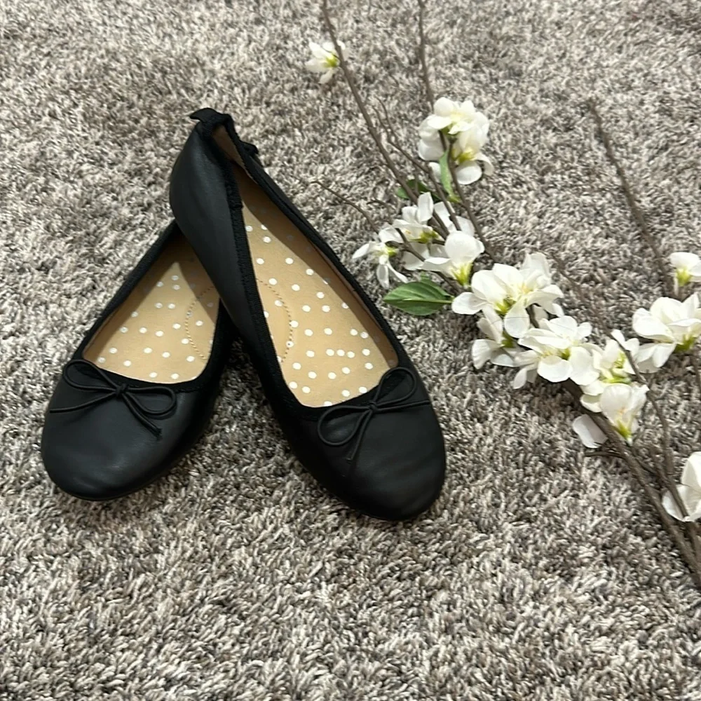 Black Cat&Jack flats size 3
